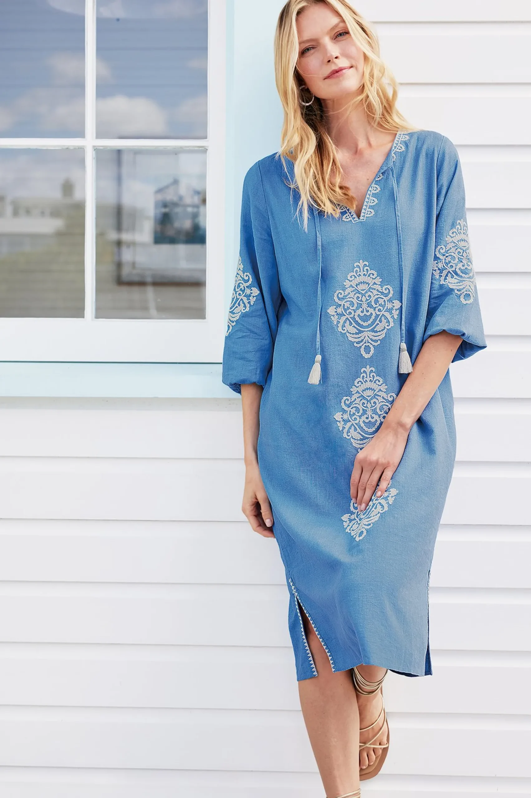 hasana_linen_blend_midi_d_3.webp Feminine Flourish | Into The Blues-Soft Surroundings Hasana Linen Blend Midi Dress Riverside Blue