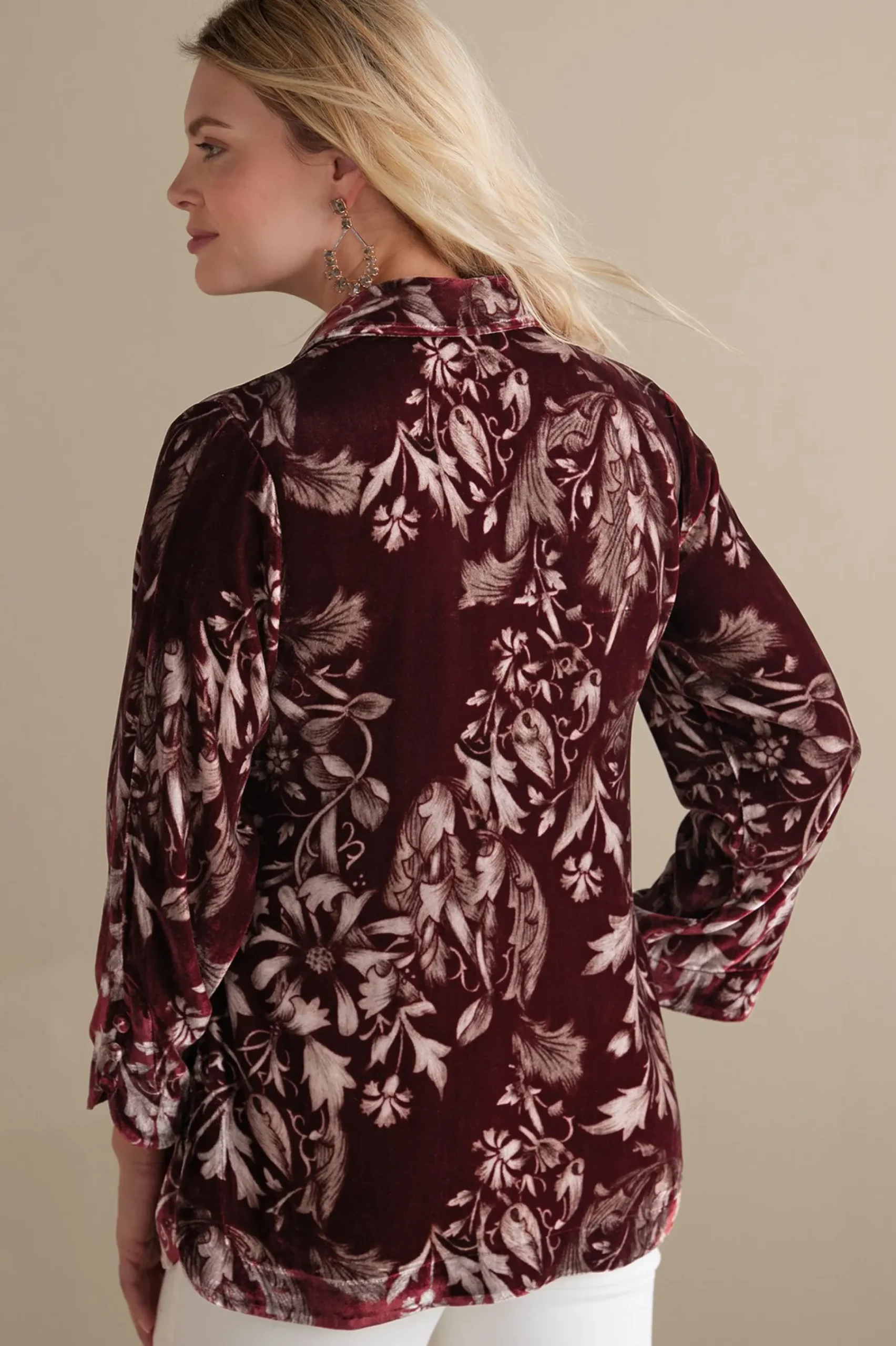 icon_silk_velvet_poets_sh_2.webp EVelvet Styles | elbow length-Soft Surroundings Icon Silk Velvet Poets Shirt Red Floral