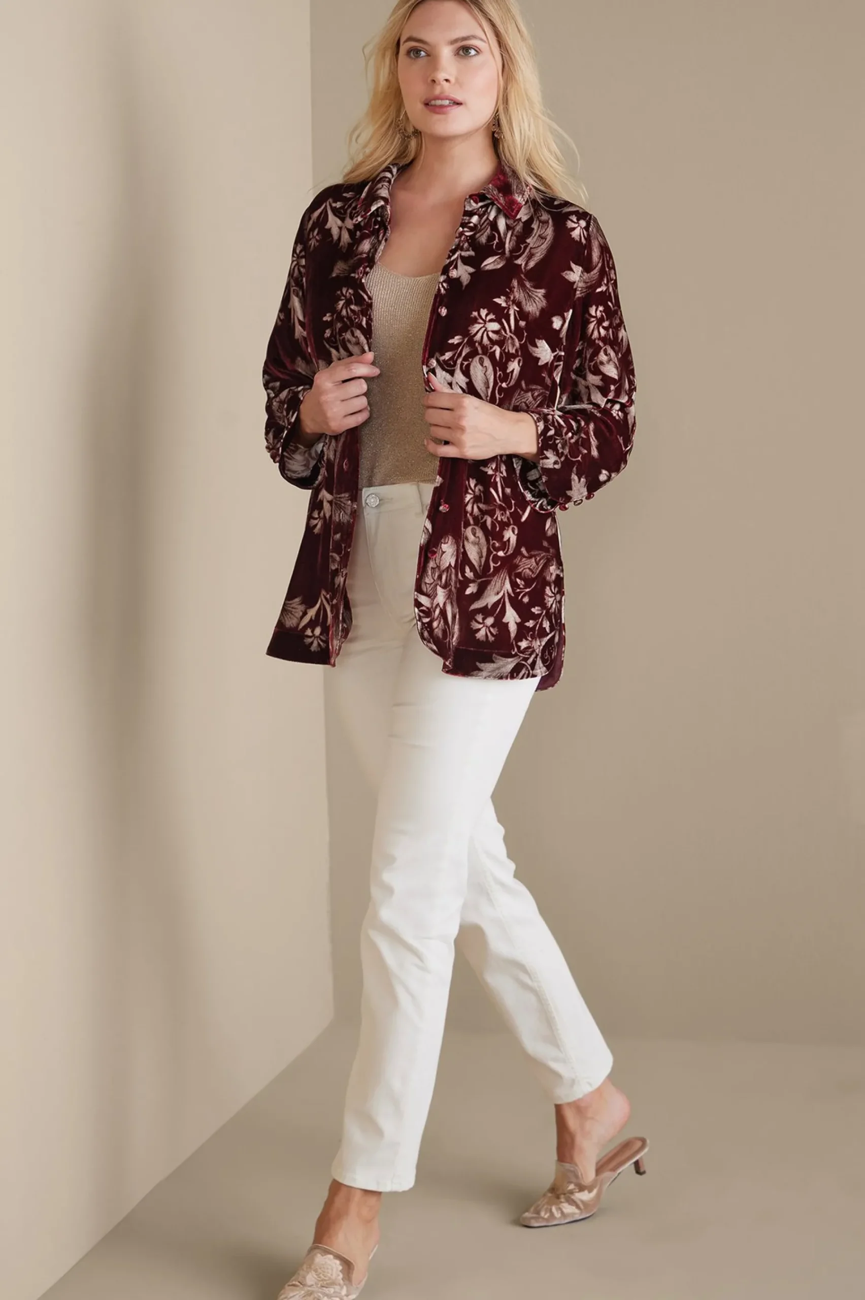 icon_silk_velvet_poets_sh_5.webp EVelvet Styles | elbow length-Soft Surroundings Icon Silk Velvet Poets Shirt Red Floral