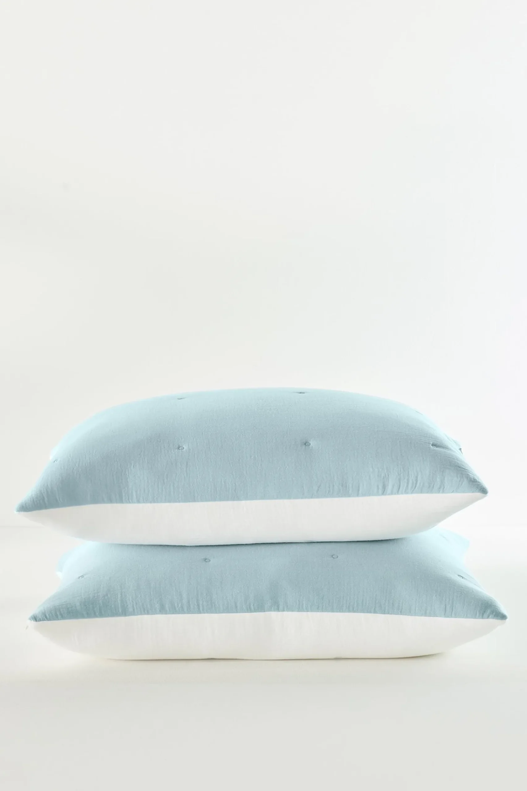 ivy_may_reversible_gauze__1-1.webp pillowcases & shams-Soft Surroundings Ivy May Reversible Gauze Sham Indigo & White