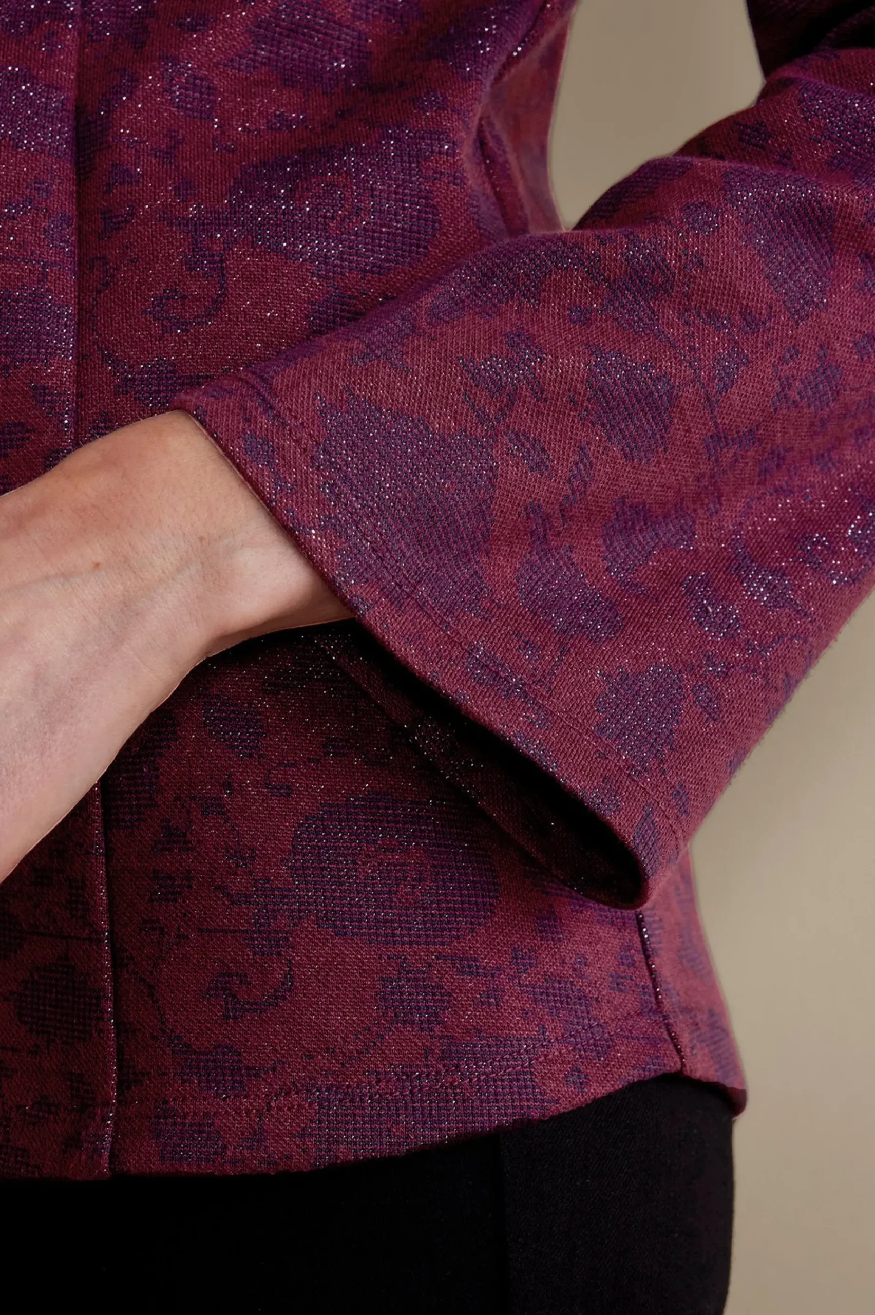 jeri_jacquard_top_4.webp Feminine Flourish | long sleeve-Soft Surroundings Jeri Jacquard Top Multi Floral