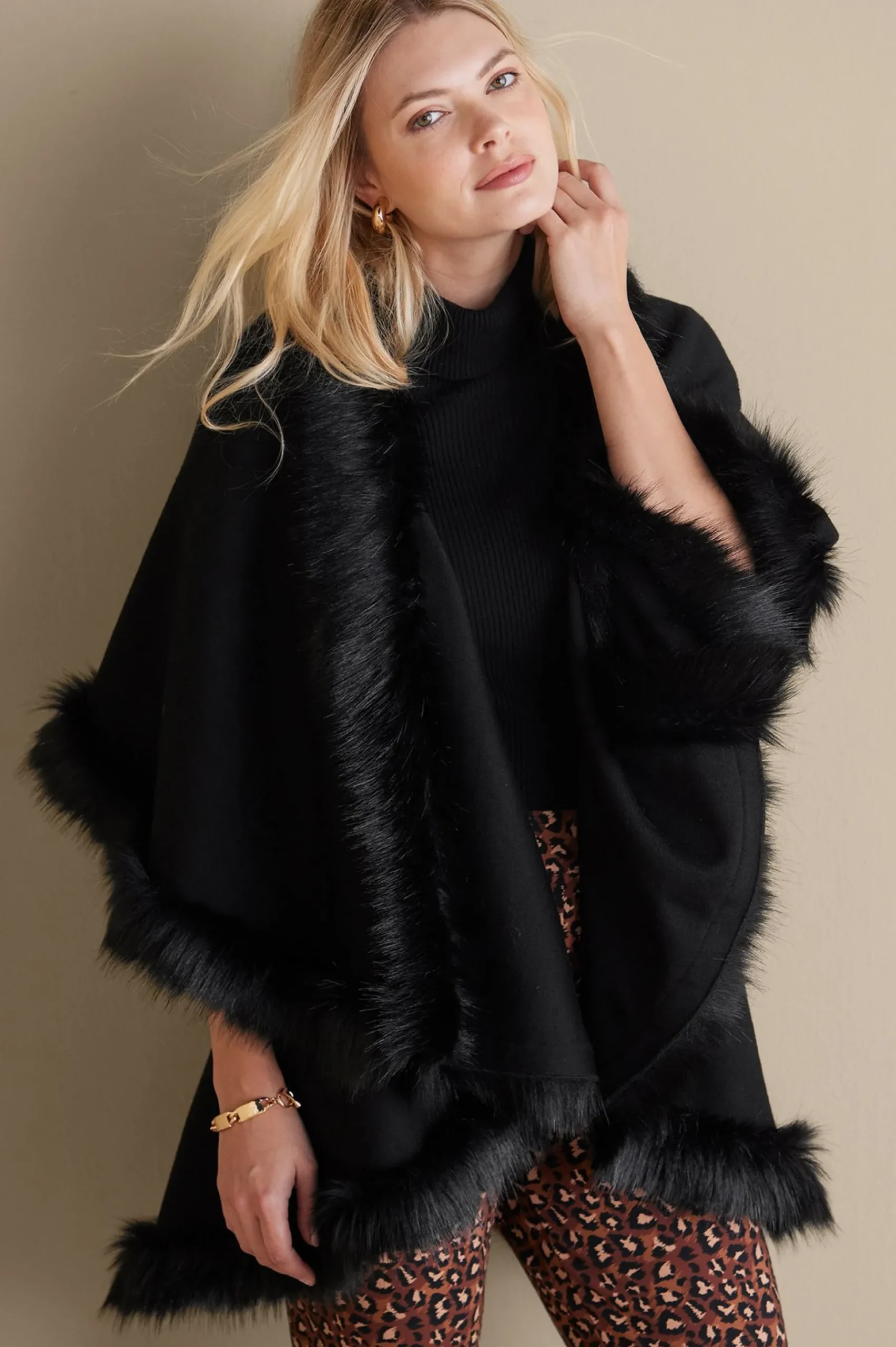 kamaria_wrap_0.webp Scarves & Wraps-Soft Surroundings Kamaria Wrap Black