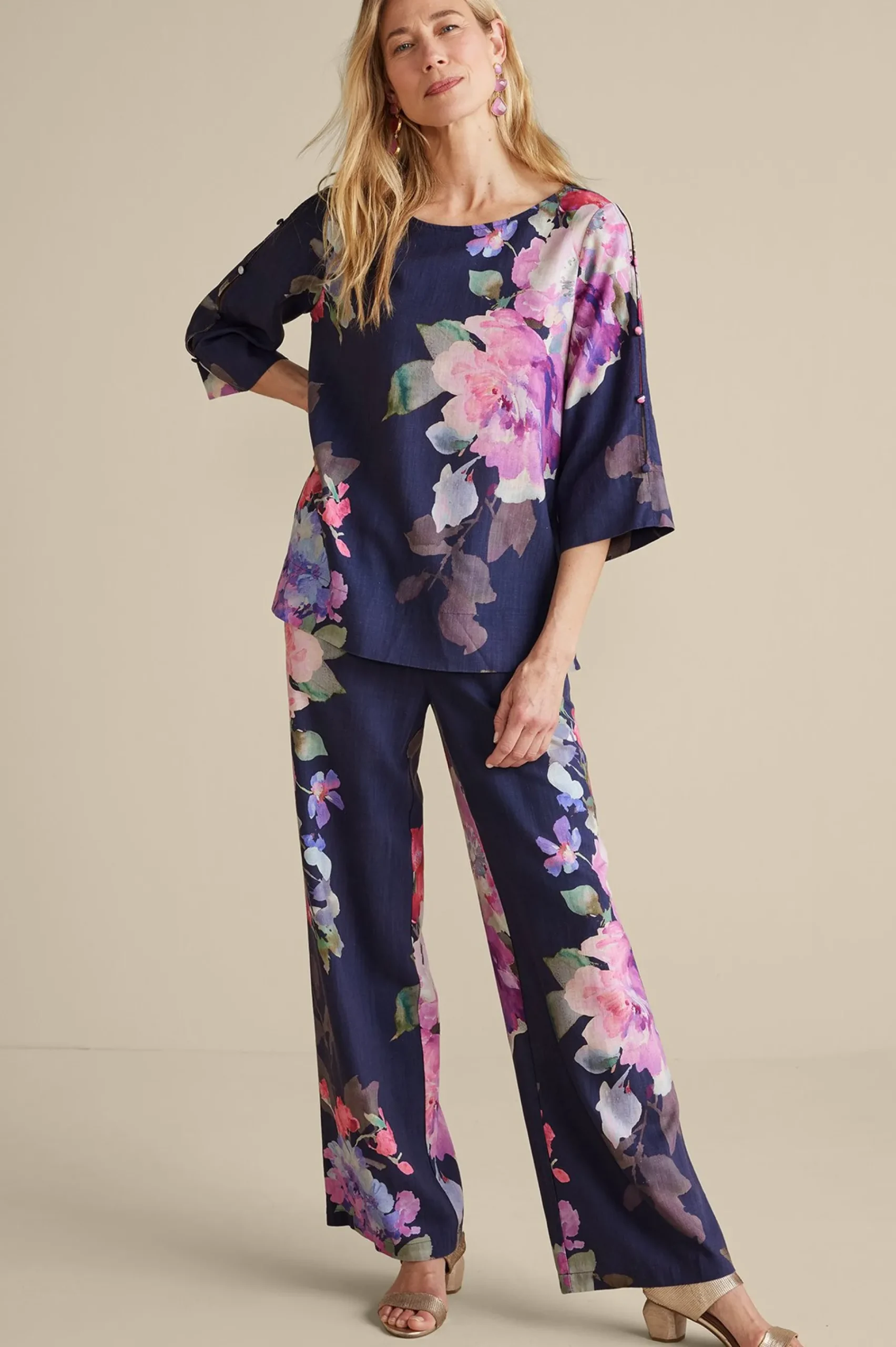 lizette_wideleg_pant_0.webp Feminine Flourish | Into The Blues-Soft Surroundings Lizette Wide-Leg Pant Marseille Floral Exploded