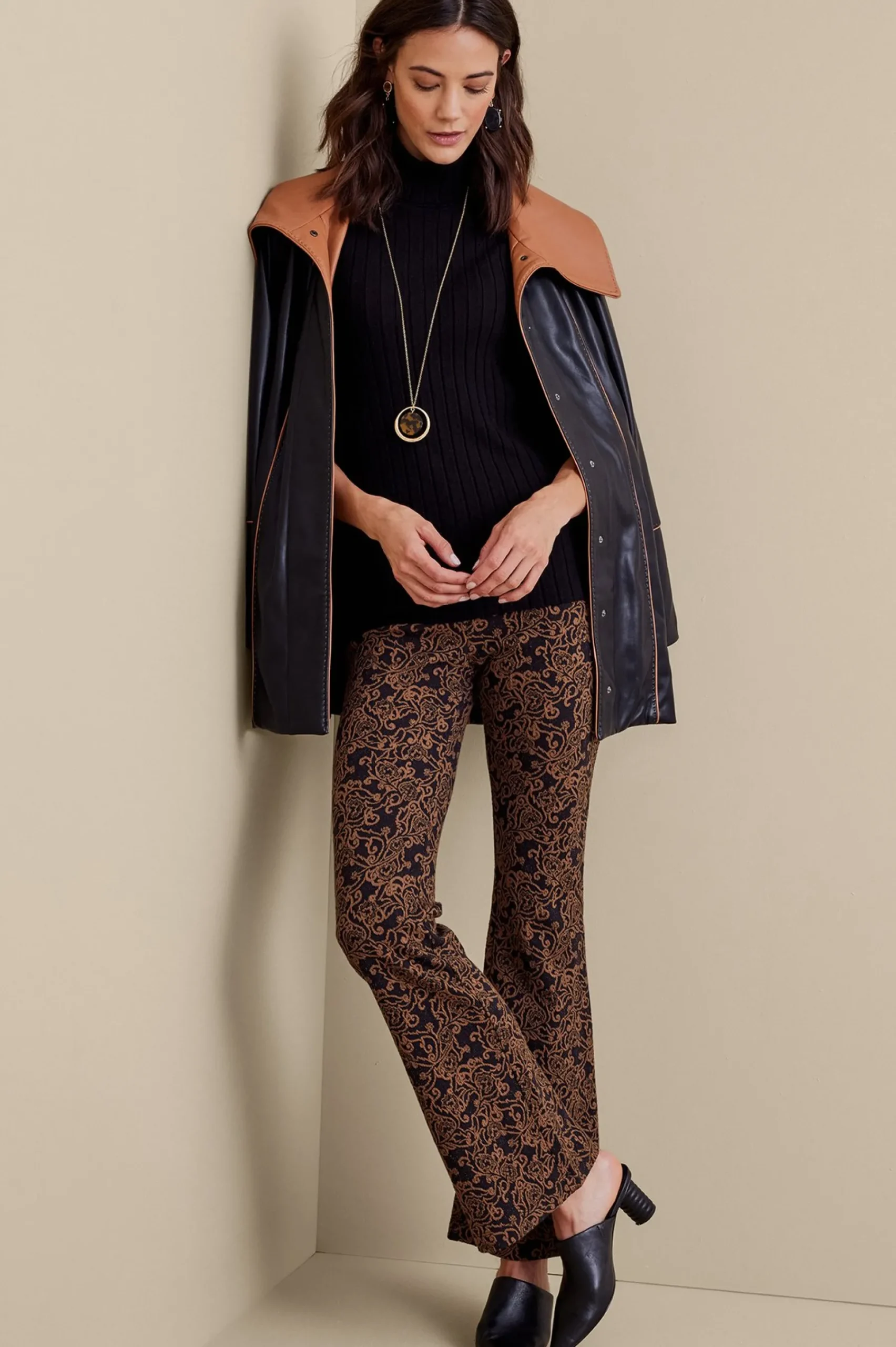 mara_jacquard_pants_5.webp full length-Soft Surroundings Mara Jacquard Pants Black/Brown