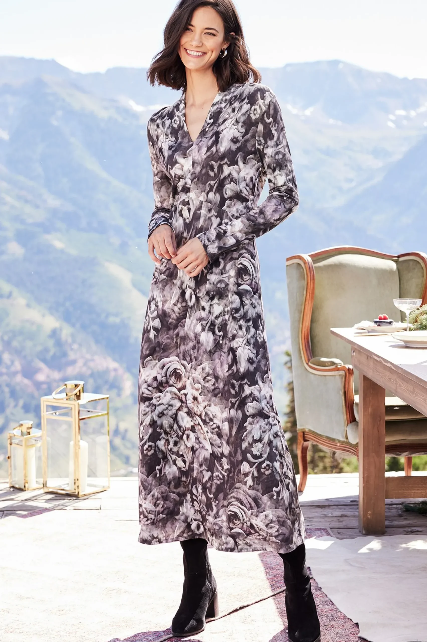 naima_dress_4.webp occasion dresses | maxi-Soft Surroundings Naima Dress Navy