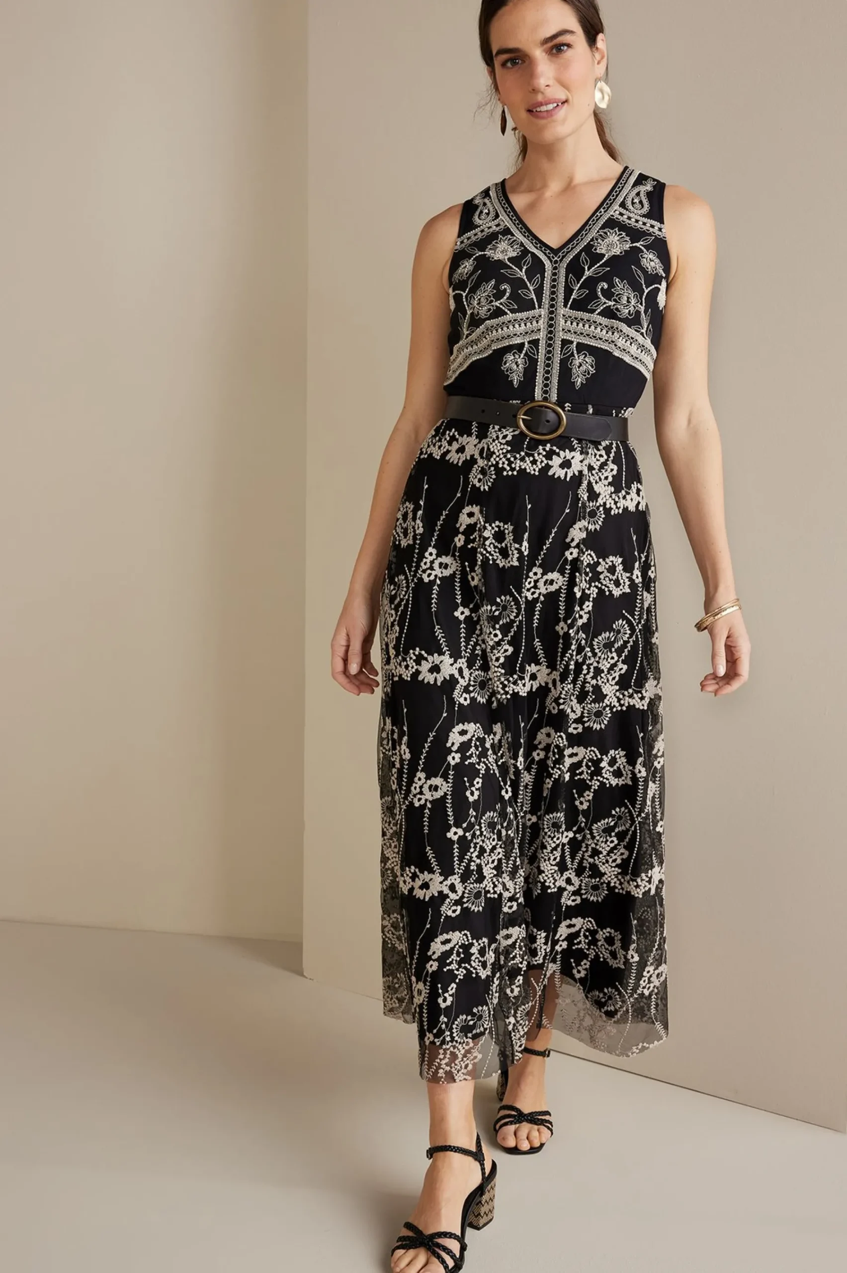 petites_olivia_maxi_dress_0.webp Global Artistry | Dresses-Soft Surroundings Petites Olivia Maxi Dress Black