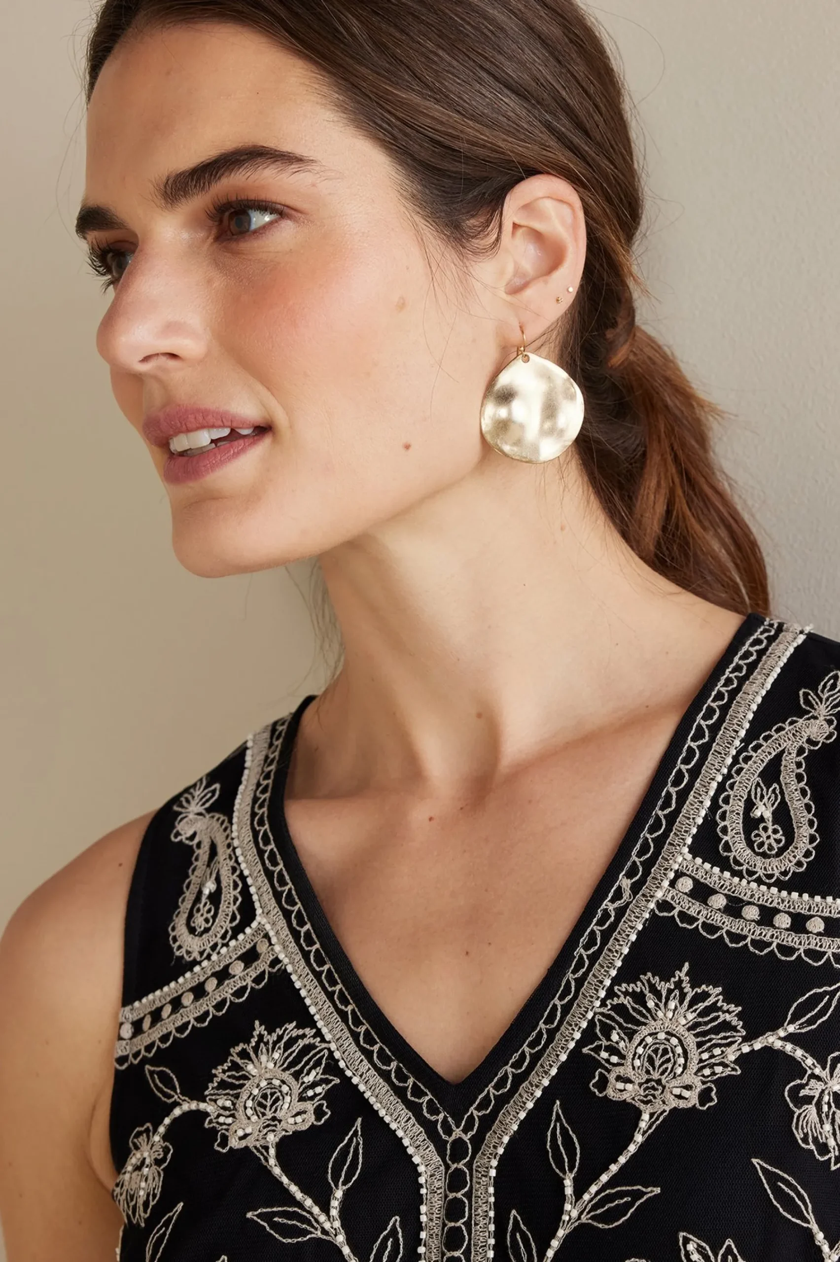 petites_olivia_maxi_dress_5.webp Global Artistry | Dresses-Soft Surroundings Petites Olivia Maxi Dress Black