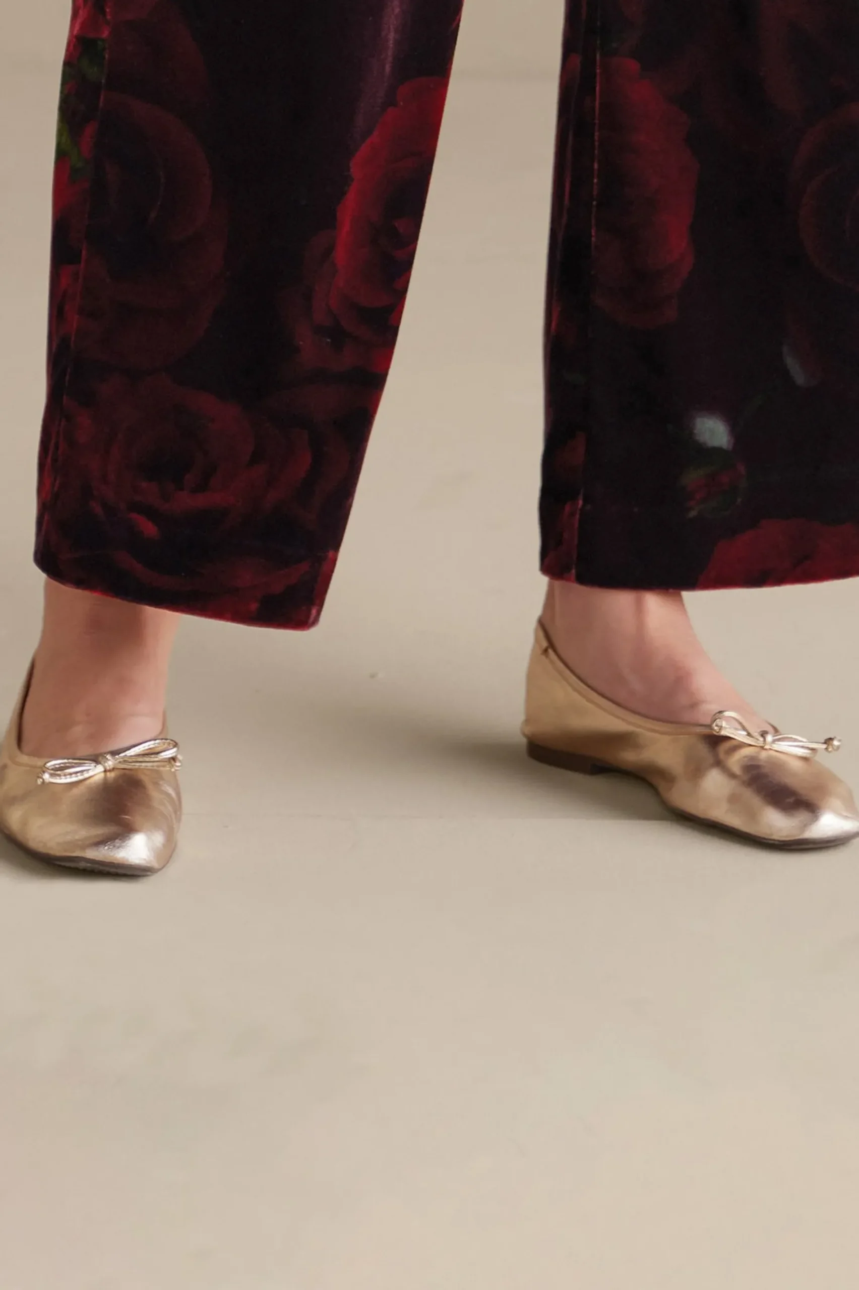 schutz_arissa_bow_ballet__1.webp flats-Soft Surroundings Schutz Arissa Bow Ballet Flat Navy Moon