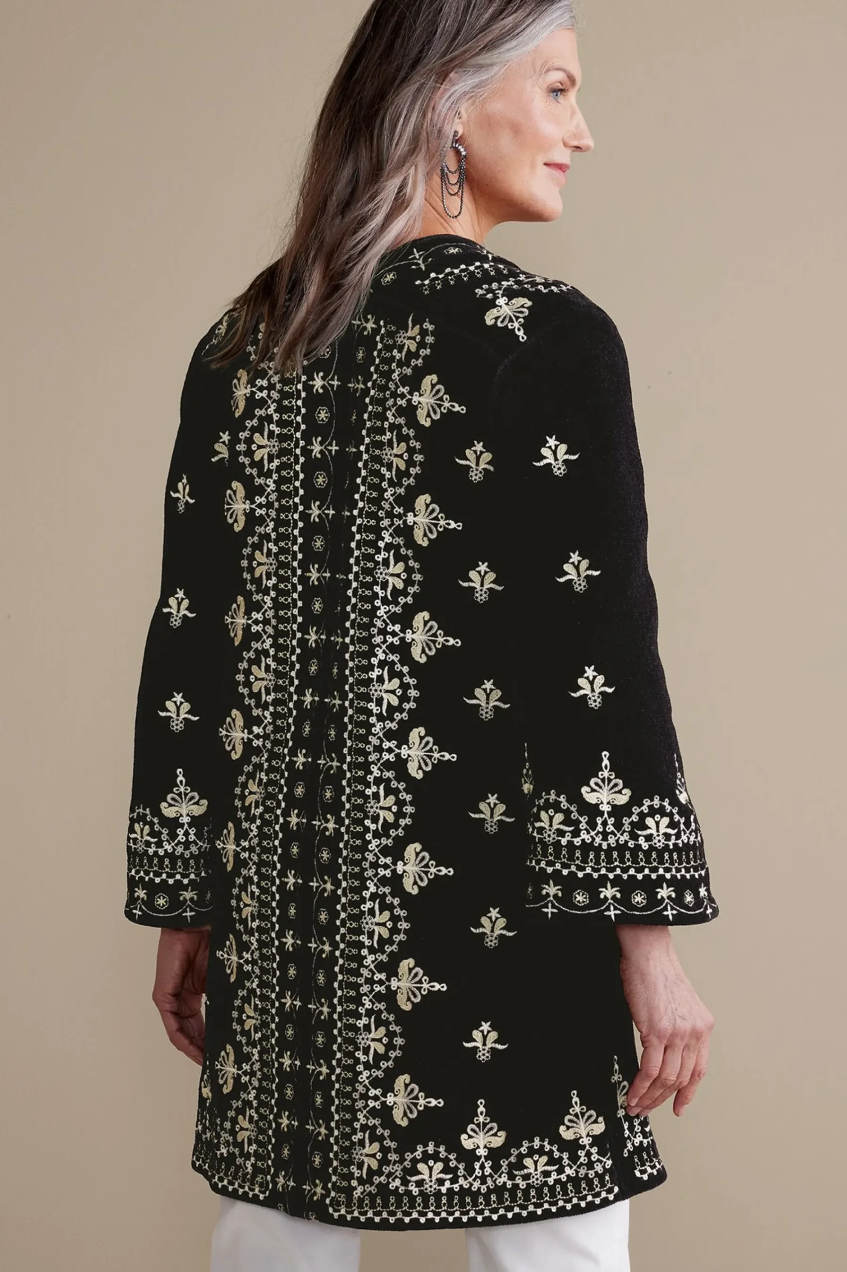 tamaya_kimono_2.webp Feminine Flourish | EVelvet Styles-Soft Surroundings Tamaya Kimono Black