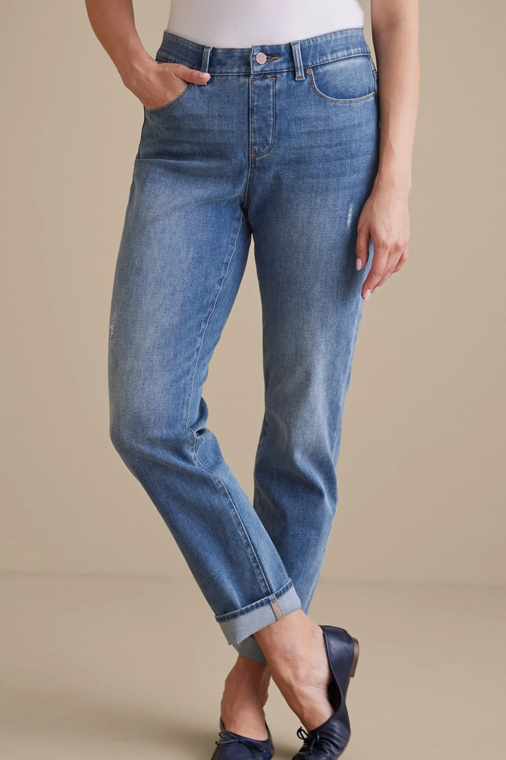 the_ultimate_denim_relaxe_0.webp Everyday Styles-Soft Surroundings The Ultimate Denim Relaxed Straight Jeans Silver Lake Wash