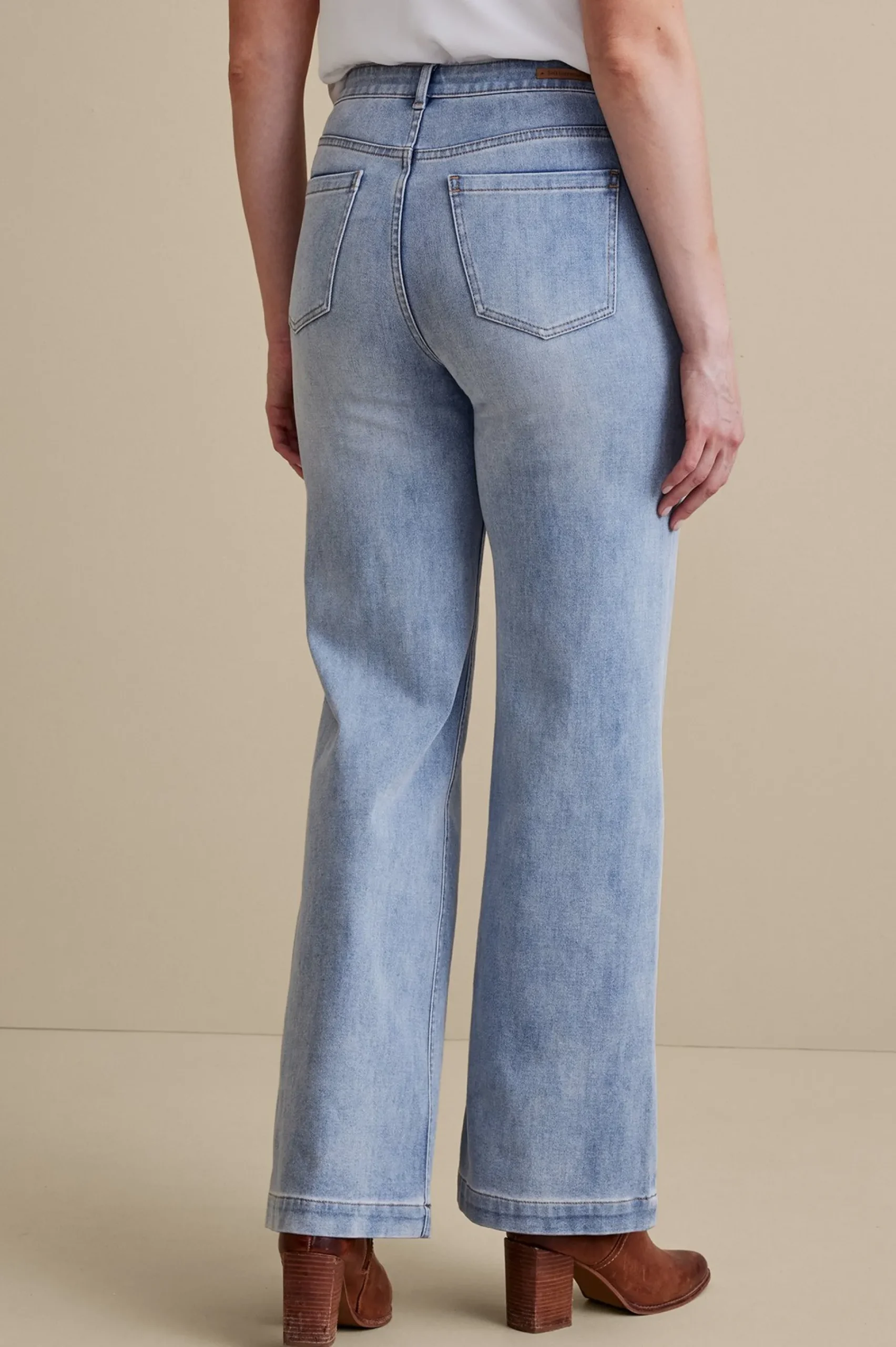 ultimate_denim_wide_leg_j_2.webp Everyday Styles | Wear Now Styles-Soft Surroundings Ultimate Denim Wide Leg Jeans Moonstone Wash