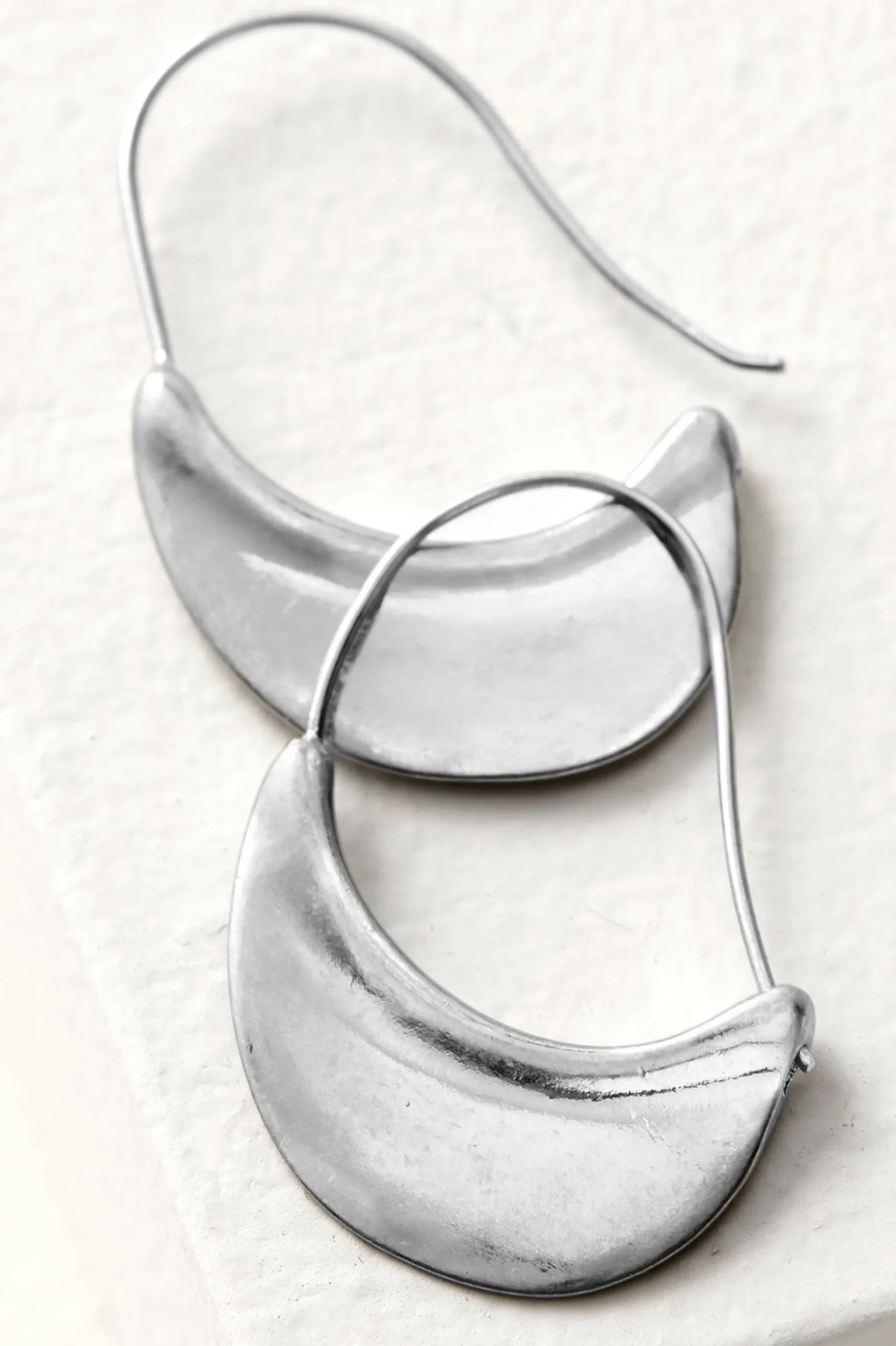 valeria_hanging_earring_0.webp Earrings | earrings-Soft Surroundings Valeria Hanging Earring Silver