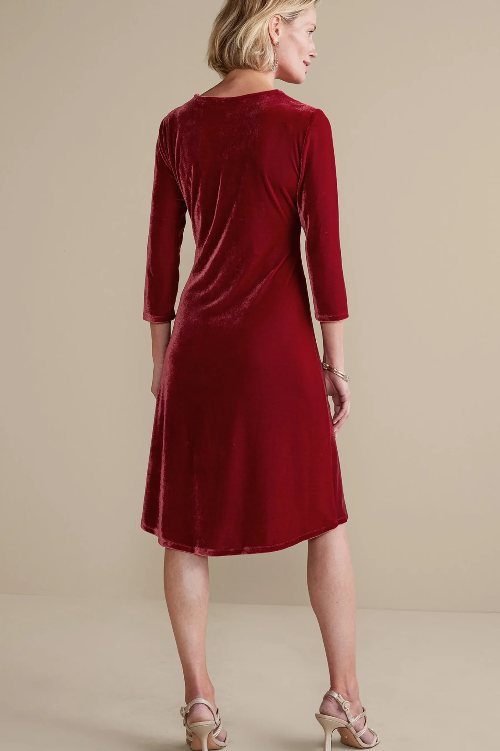 velvet_hyannis_dress_2.webp Feminine Flourish | EVelvet Styles-Soft Surroundings Velvet Hyannis Dress Red Dahlia
