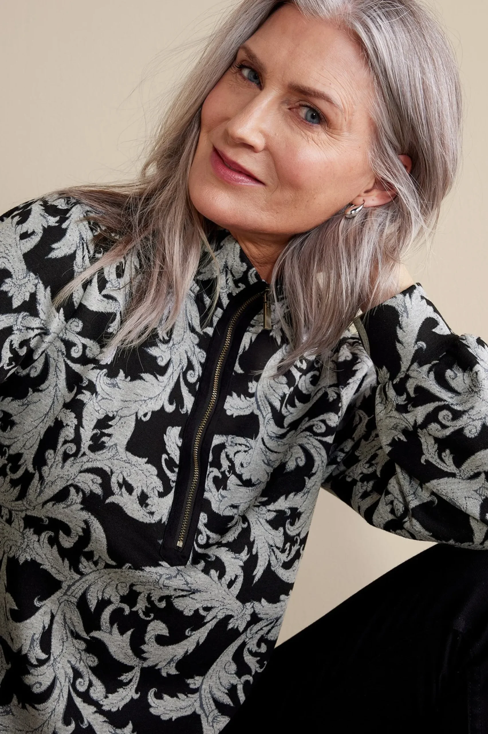 winona_pullover_0.webp Feminine Flourish | long sleeve-Soft Surroundings Winona Pullover Neutral Scroll