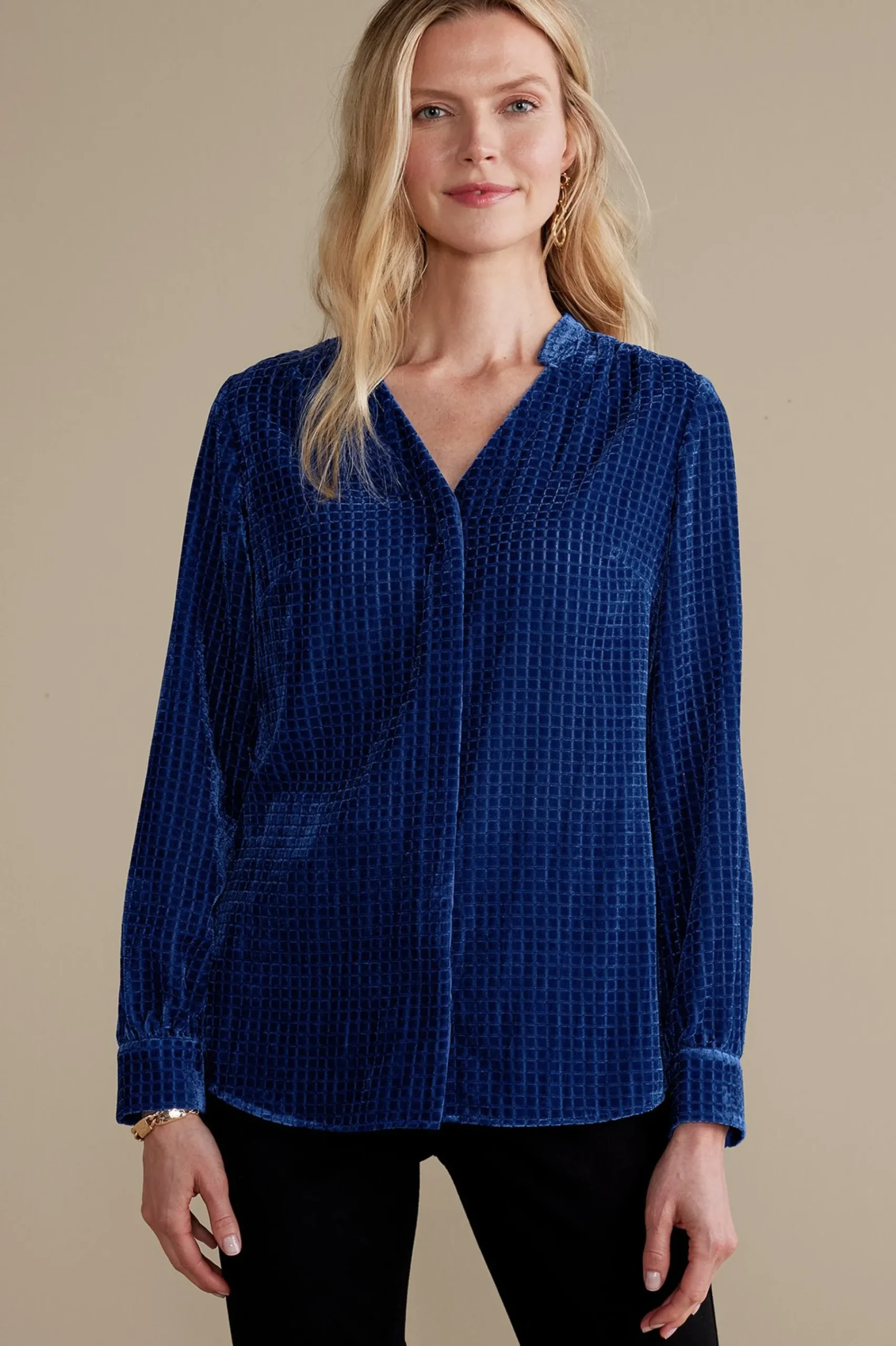 zia_velvet_shirt_0.webp Into The Blues | Everyday Styles-Soft Surroundings Zia Velvet Shirt Sapphire